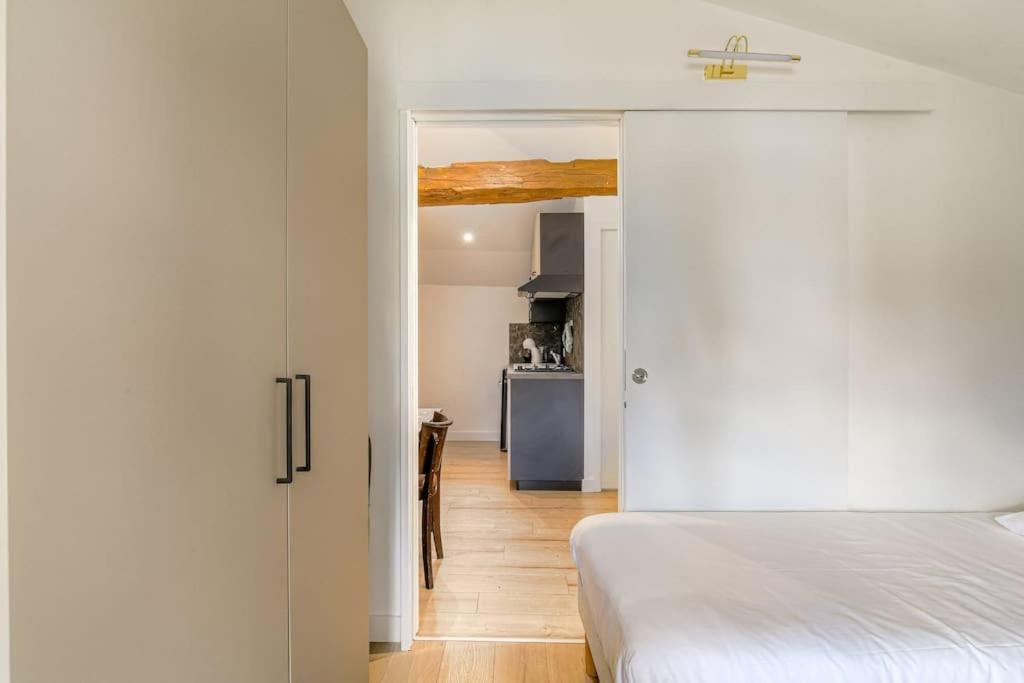 Le Francfort - Les Appartements De L'Olivier Loyettes 외부 사진